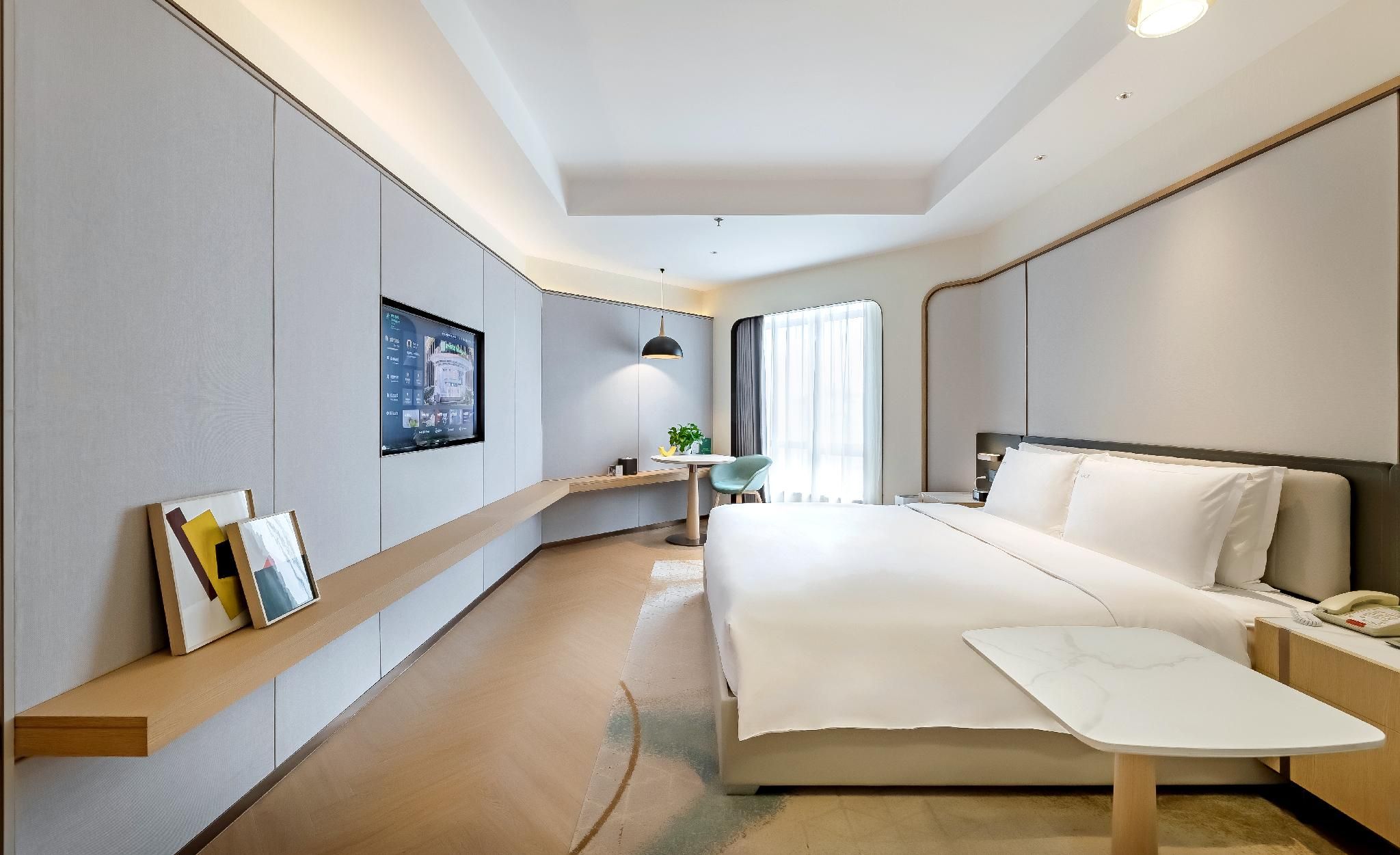 undefined Holiday Inn Chongqing Guanyinqiao by IHG 6