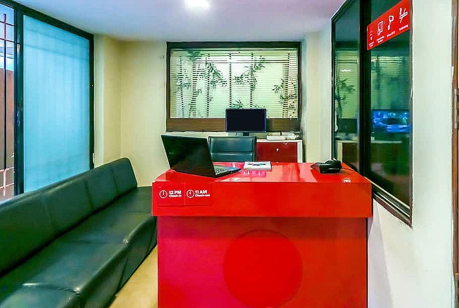 undefined OYO Flagship Eon Studio Apartments 3