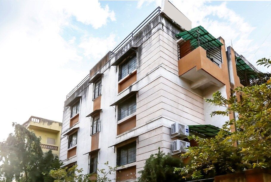 undefined OYO Flagship Eon Studio Apartments 2