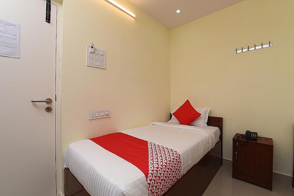 Small Single Room