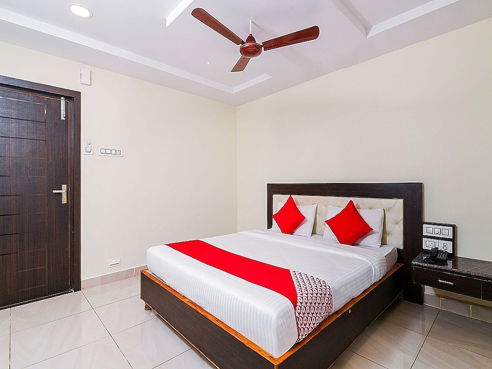 OYO 26723 Rb Residency Double or Twin Room 2
