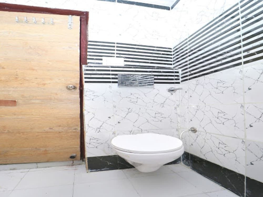 OYO 26723 Rb Residency Double or Twin Room 12