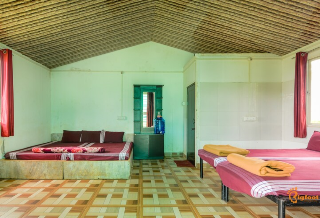5-Bedroom Bungalow