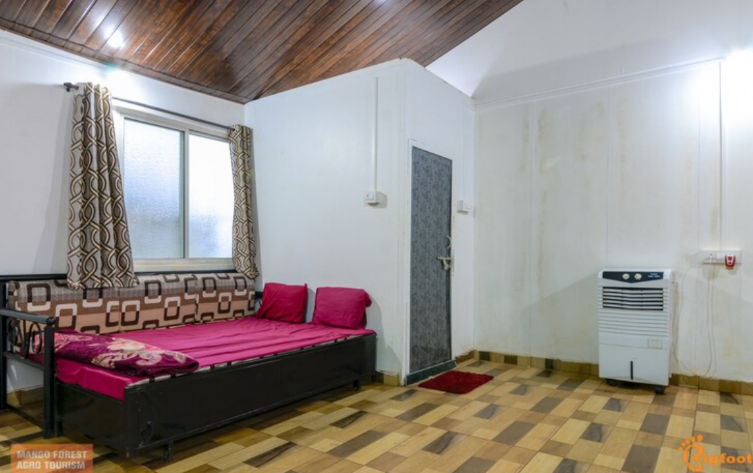 8-Bedroom Bungalow