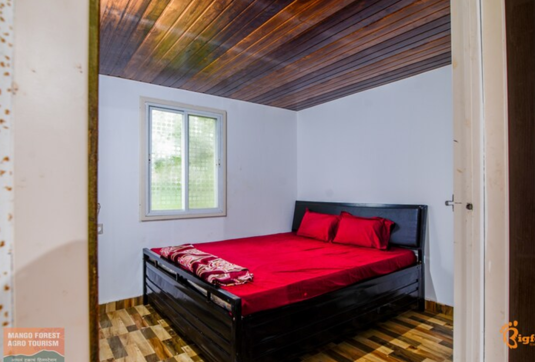 8-Bedroom Bungalow