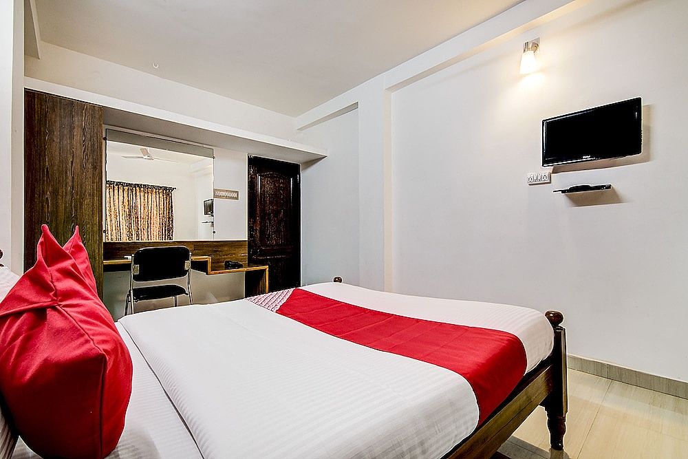 undefined OYO 24044 Appledoor Service Apartment 7