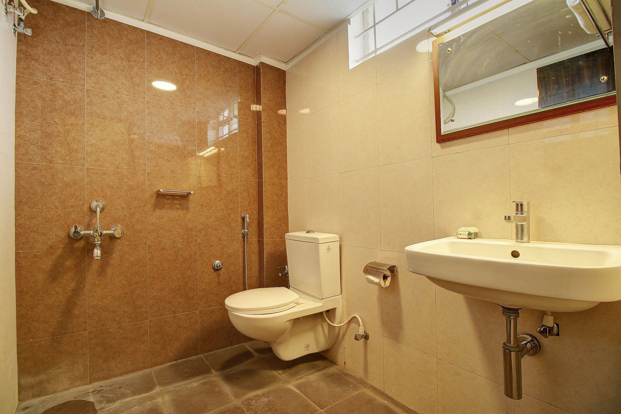 OYO Flagship 4594 Apartment Krish Inn Classic 18