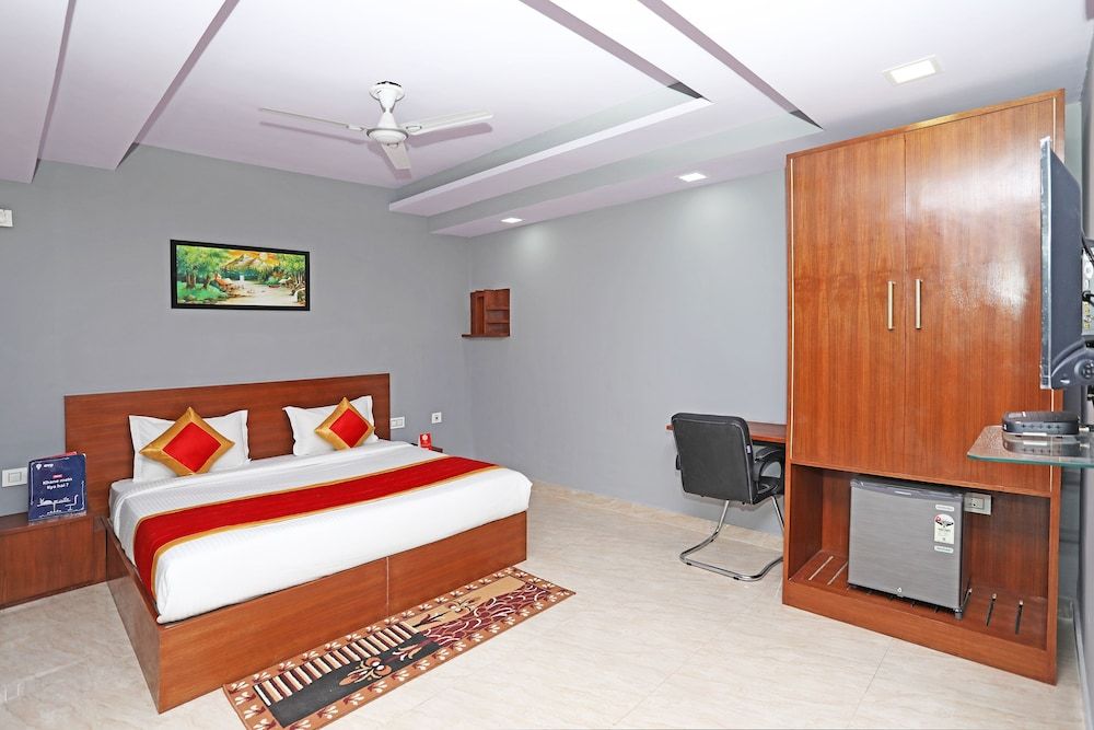 OYO 9965 Aashiyana Paradise Double or Twin Room 5