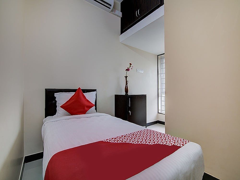 undefined OYO 24147 Royal Stay 5