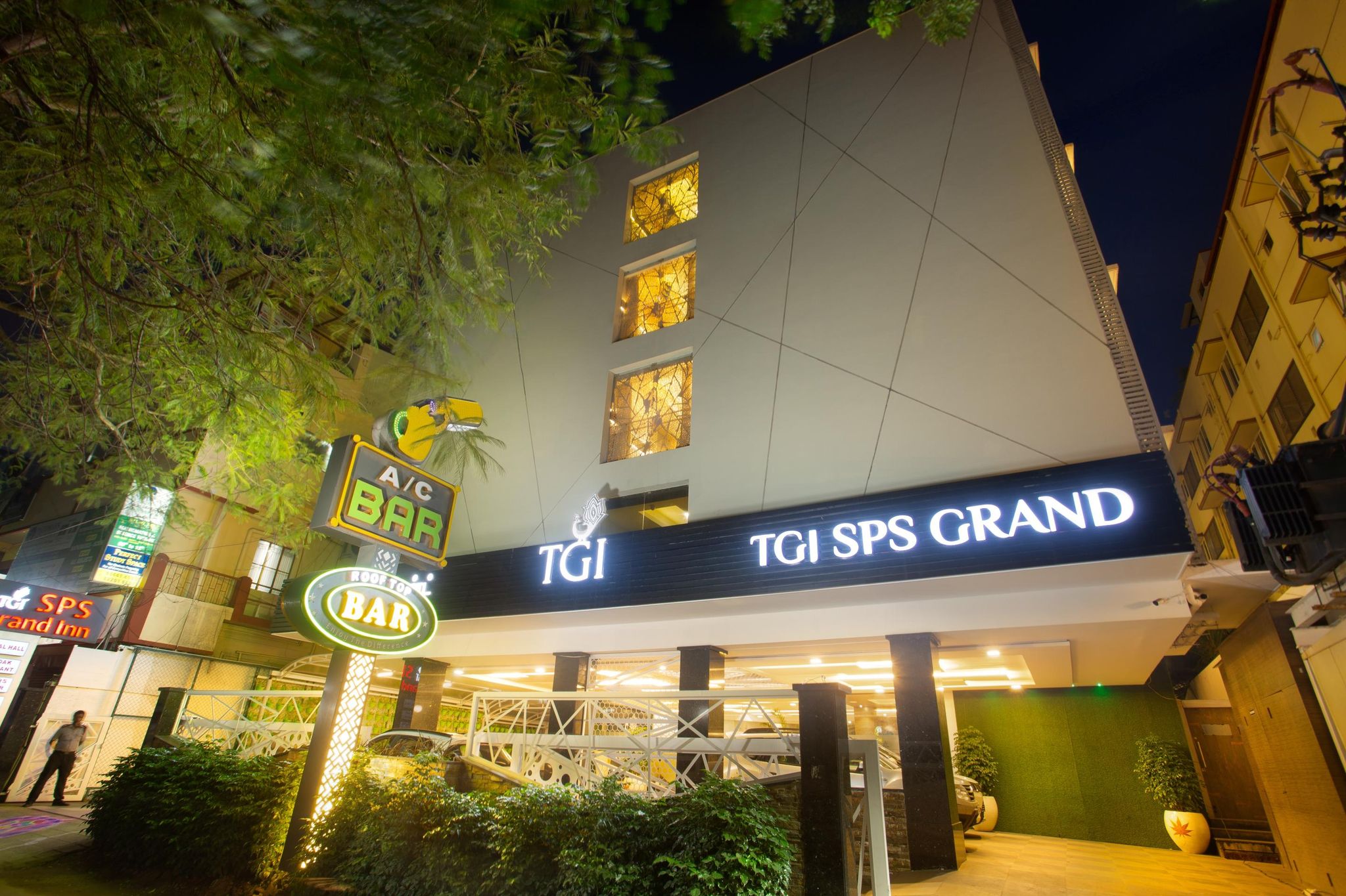 undefined TGI SPS Grand 8