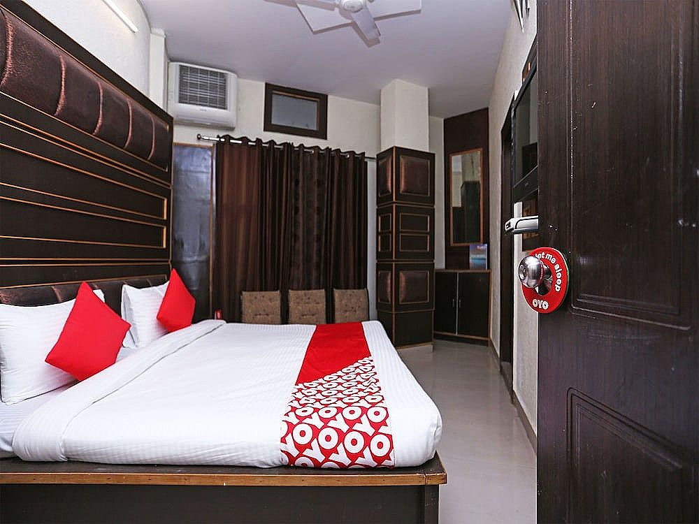 undefined OYO 14975 City Guest House 5
