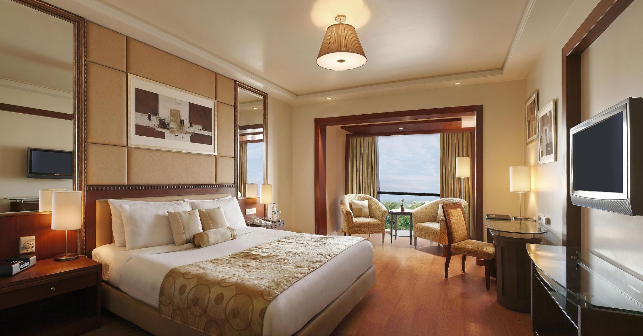 Lemon Tree Premier, City Center, Pune Deluxe 2