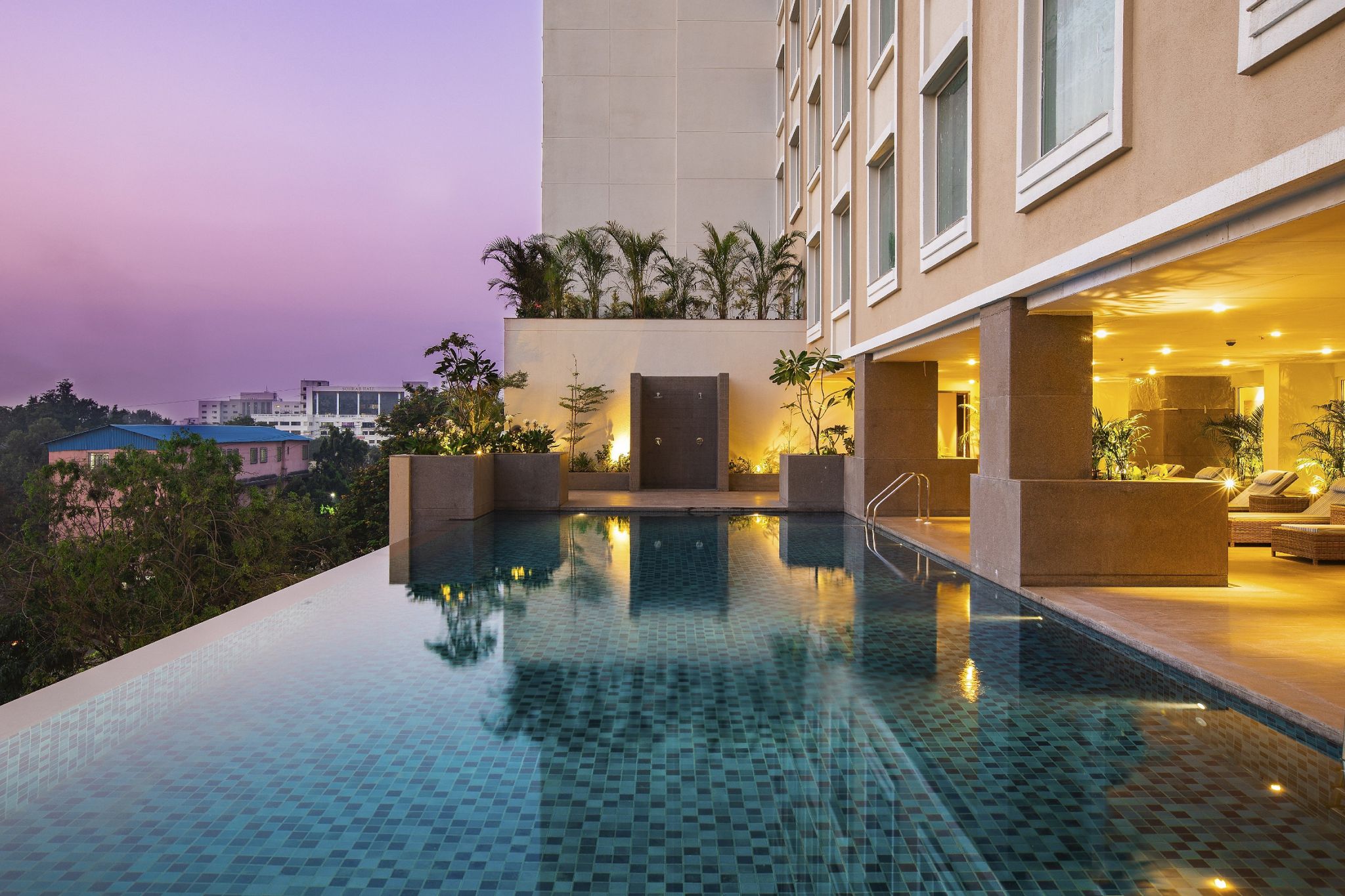 undefined Lemon Tree Premier, City Center, Pune 2
