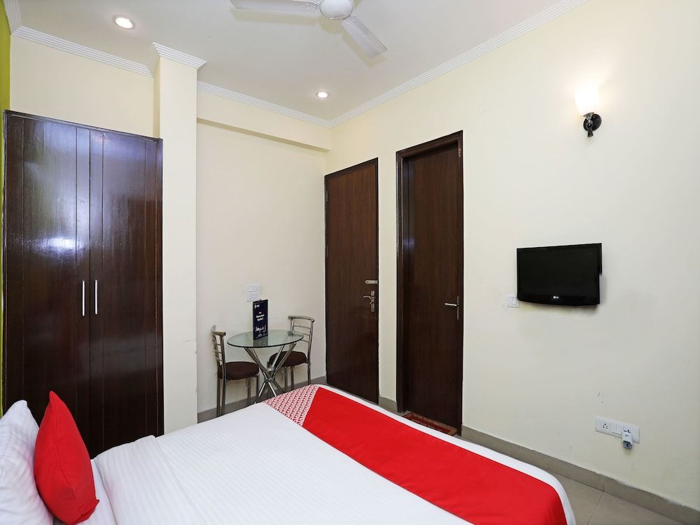 Hotel O Krishna residency Double or Twin Room 14