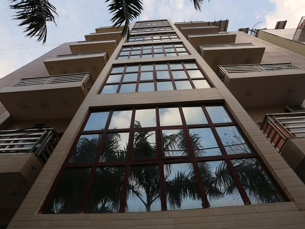 undefined OYO 28264 Chirag House 2