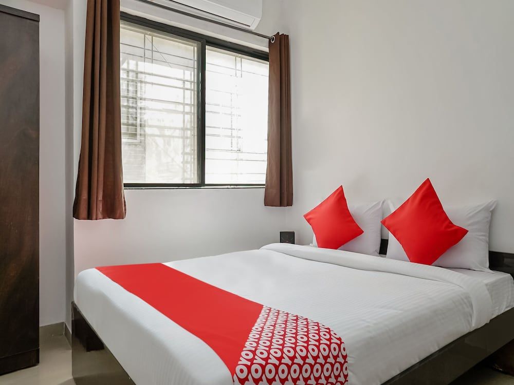 OYO 24143 Flagship Hotel Blue Orchid Double or Twin Room 16