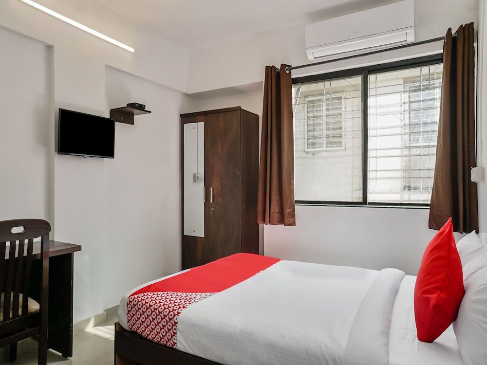 OYO 24143 Flagship Hotel Blue Orchid Double or Twin Room 12