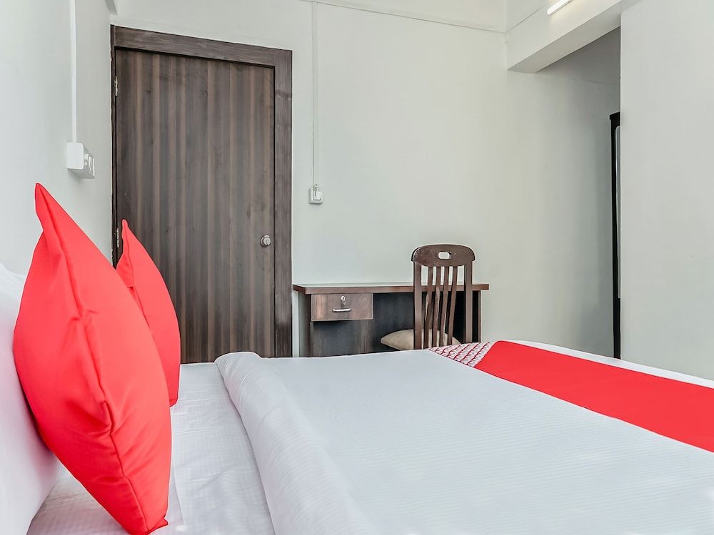 OYO 24143 Flagship Hotel Blue Orchid Double or Twin Room 14