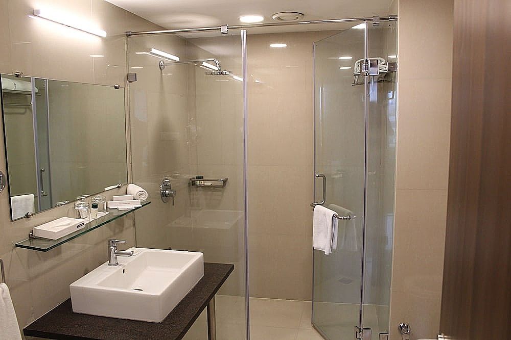 Bathroom amenities