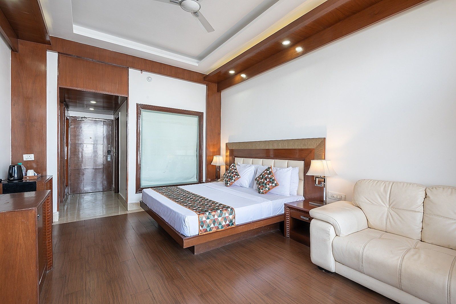 undefined The Solitaire Resort by Lawrence Hotels 7