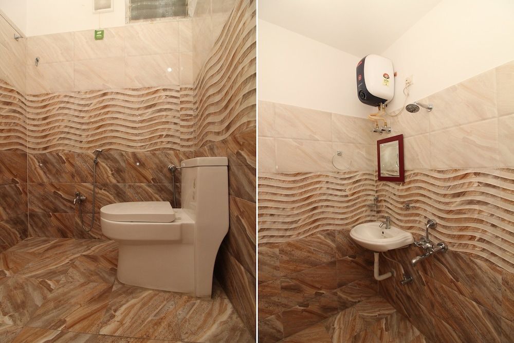 OYO 37499 Saba Service Apartments Basic Double Room 19