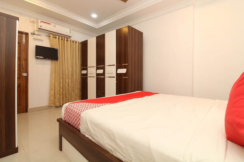 OYO 37499 Saba Service Apartments Basic Double Room 15