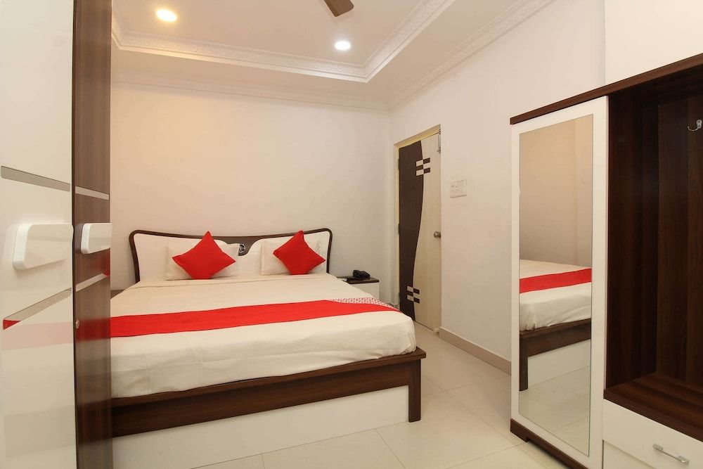 OYO 37499 Saba Service Apartments Basic Double Room 14