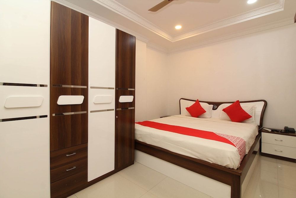 OYO 37499 Saba Service Apartments Basic Double Room 10