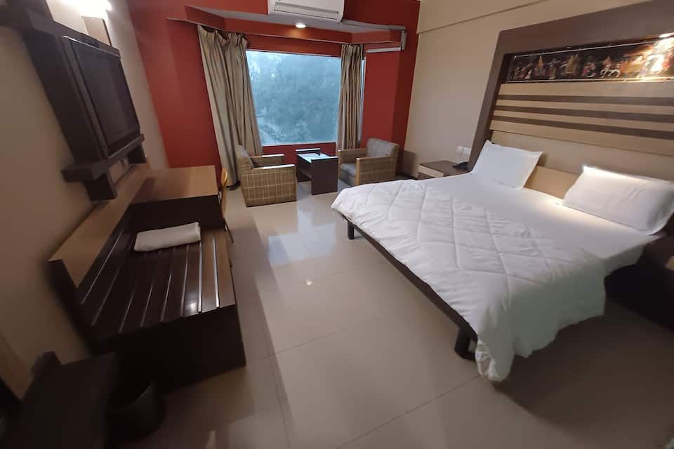 undefined Hotel Maya International 5