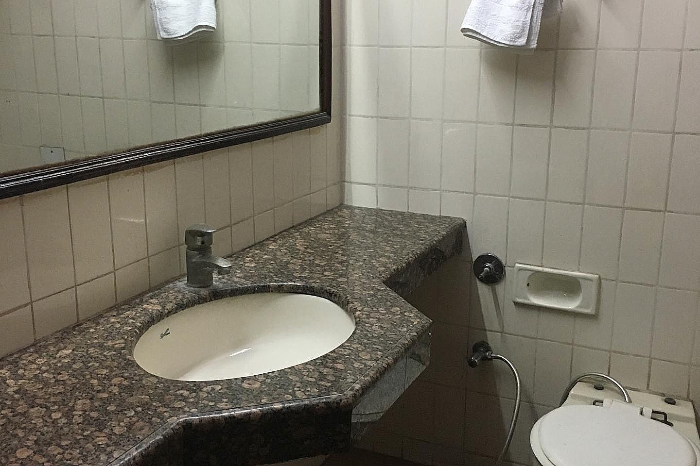 Hotel Maya International Deluxe Room