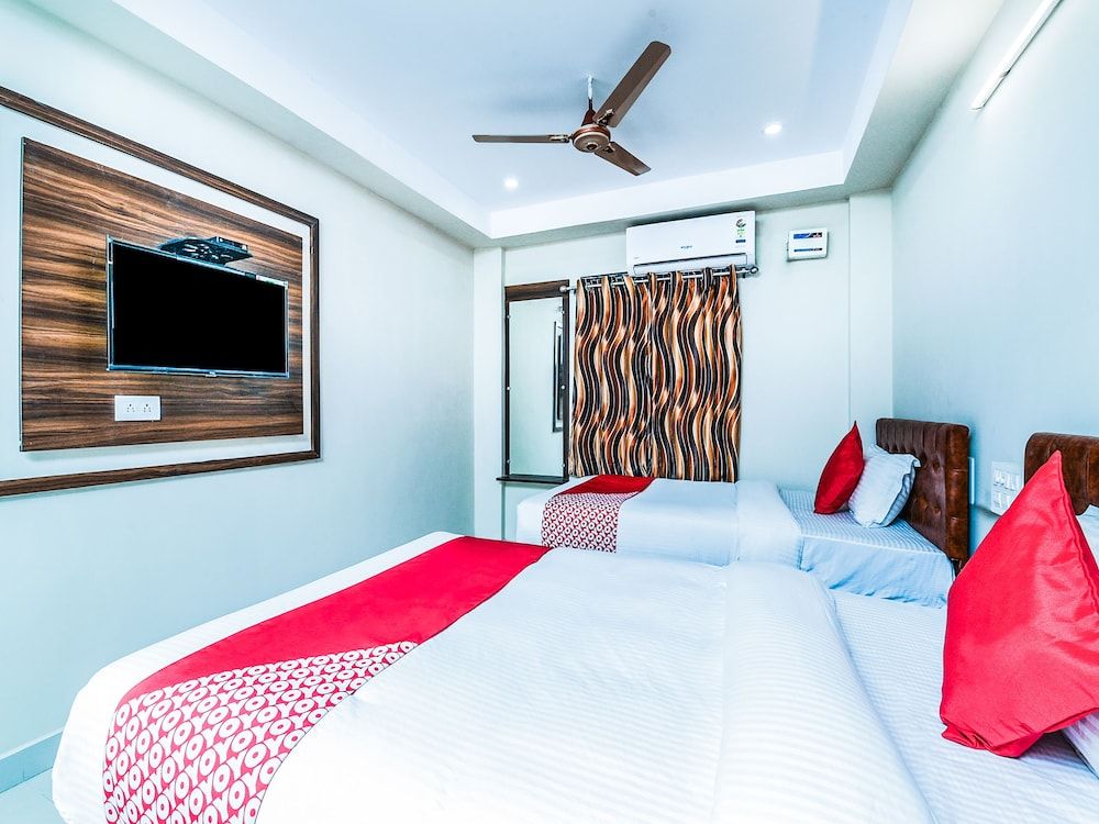 OYO 26559 Renuka Hotels Double or Twin Room 14