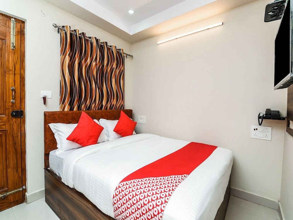 OYO 26559 Renuka Hotels Double or Twin Room 17