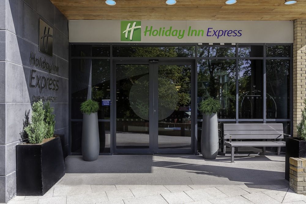 undefined Holiday Inn Express Hotel Dublin Airport by IHG 4