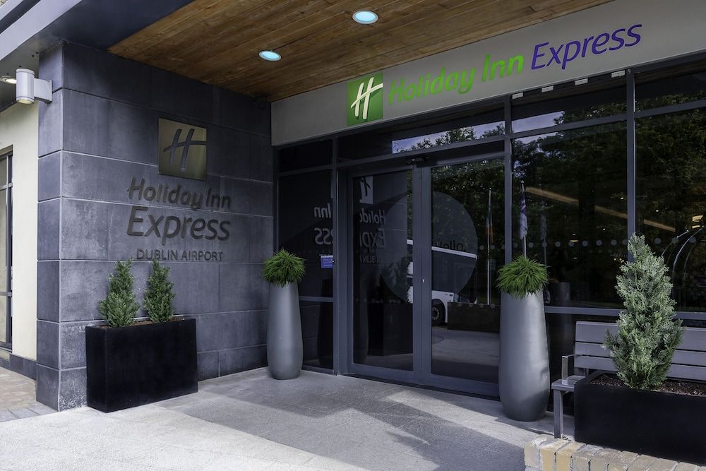 undefined Holiday Inn Express Hotel Dublin Airport by IHG 6
