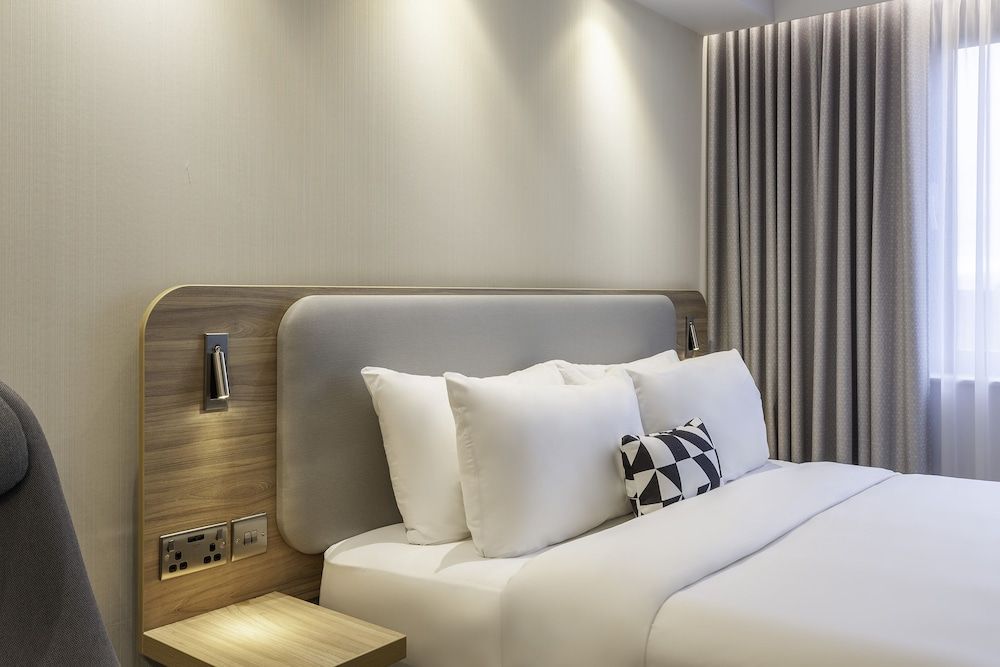 undefined Holiday Inn Express Hotel Dublin Airport by IHG 3