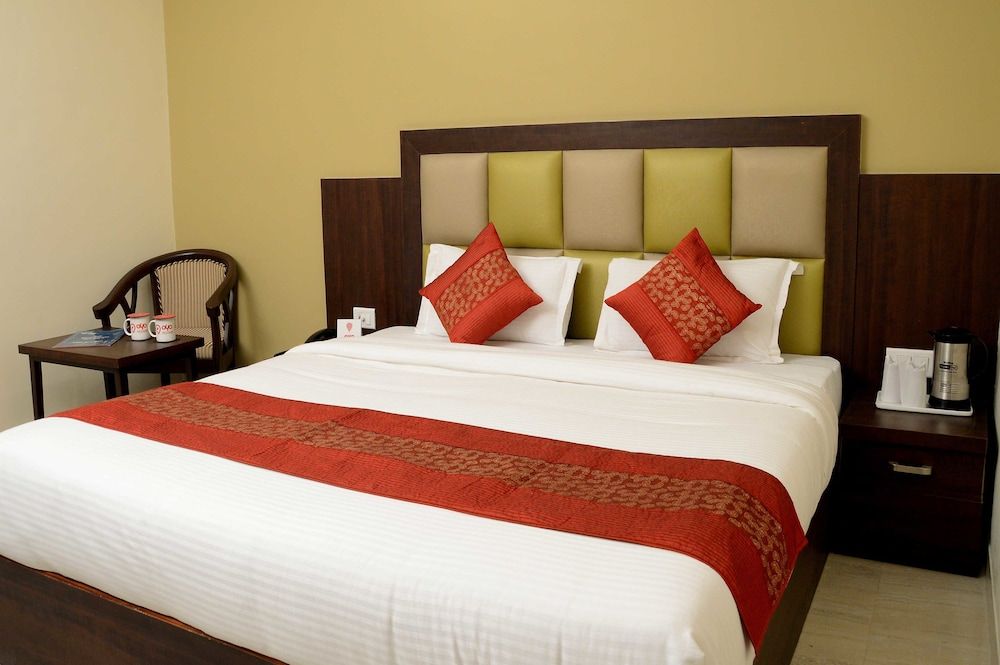 OYO 4107 Hotel Aroma Inn Double or Twin Room 4