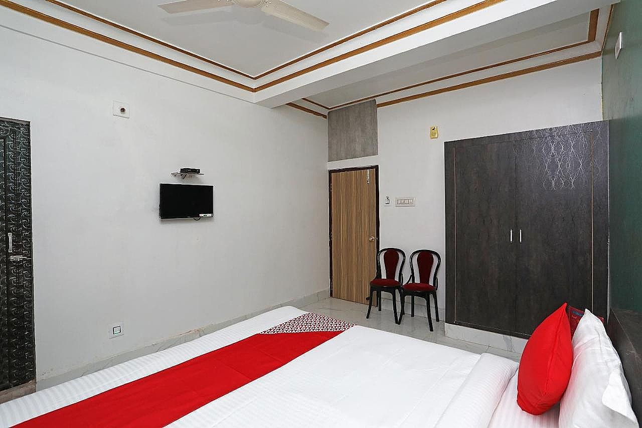 undefined Hotel O Aradhya Residency 9