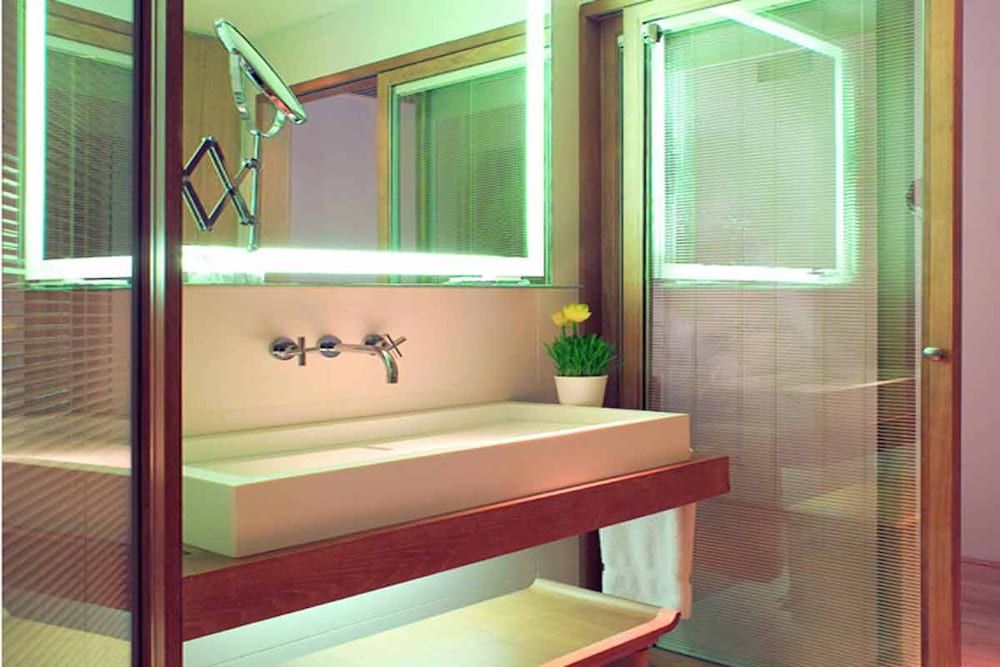 Hotel Continentale - Lungarno Collection Standard Room (Continentale) 2