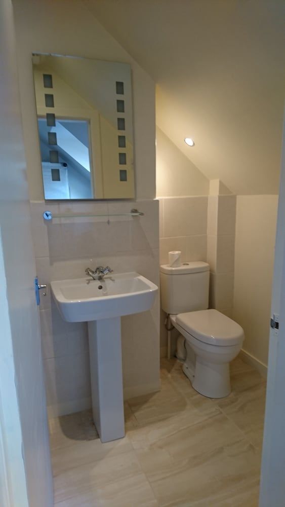 Rosemount Hotel Double Room (Room only) 4