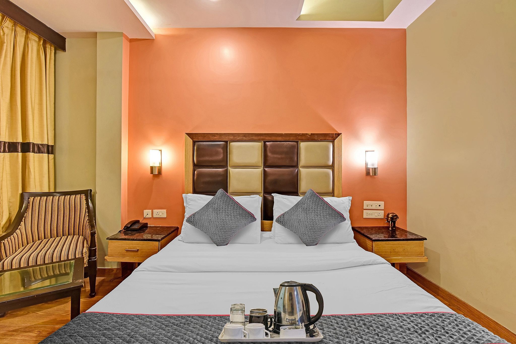 Super Townhouse Bani Park Formerly Aroma Residency Classic Room 11