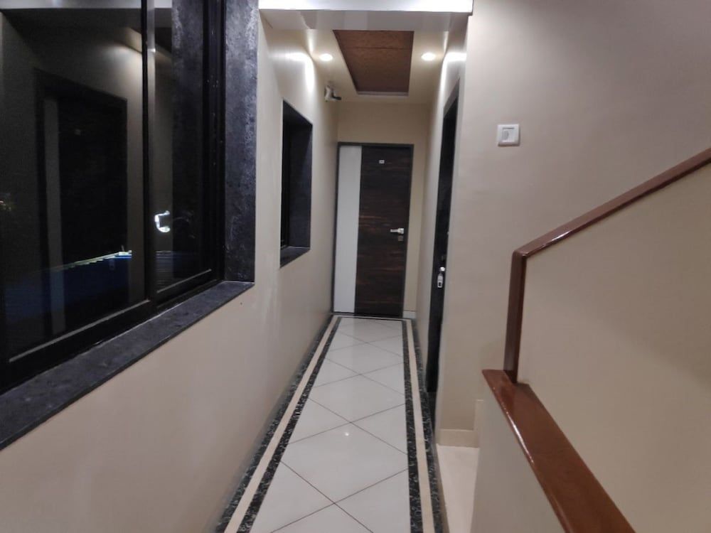 undefined Hotel Mangal Residency 5