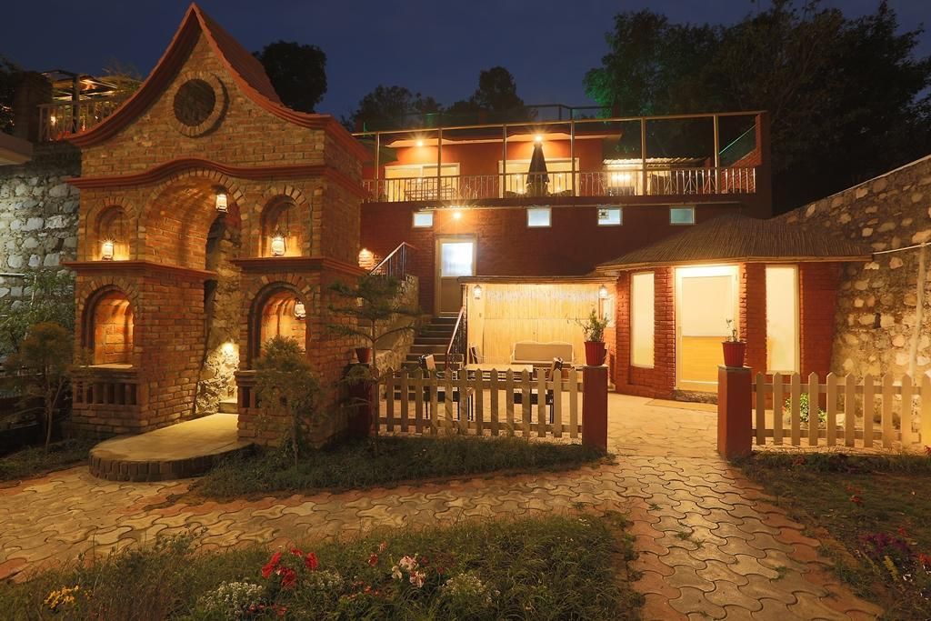 undefined The Allure Villa Resort 8