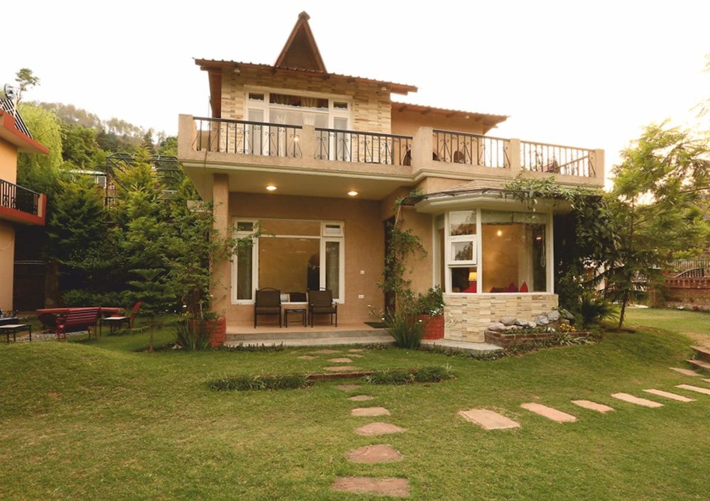 undefined The Allure Villa Resort 9