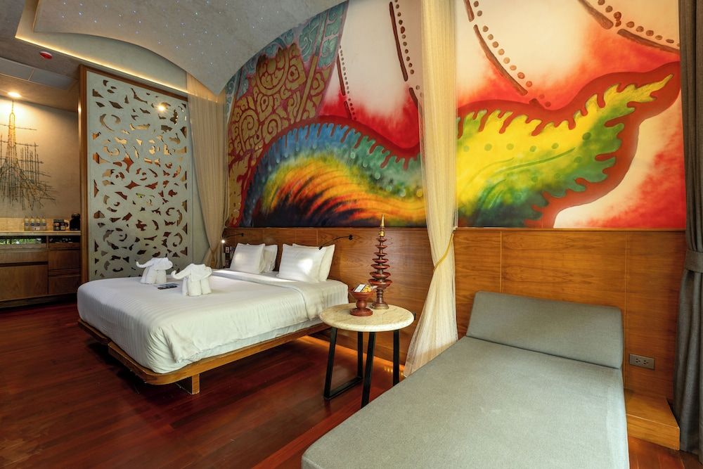 Sawasdee Village Cabana Suite Pool Access 10