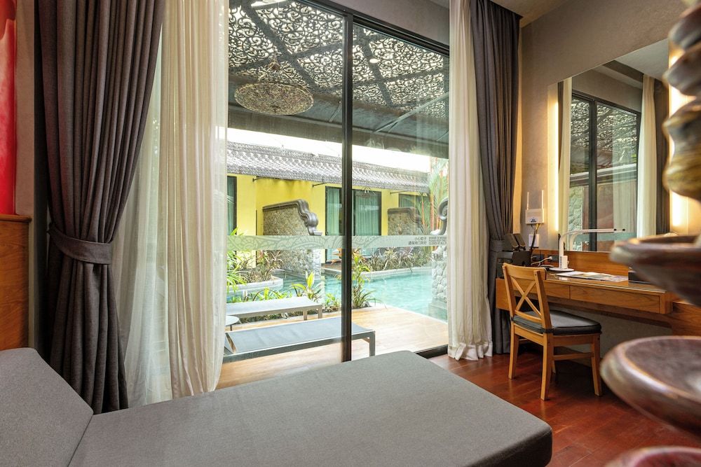 Sawasdee Village Cabana Suite Pool Access 21