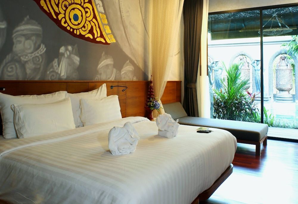 Sawasdee Village Cabana Suite Pool Access 4