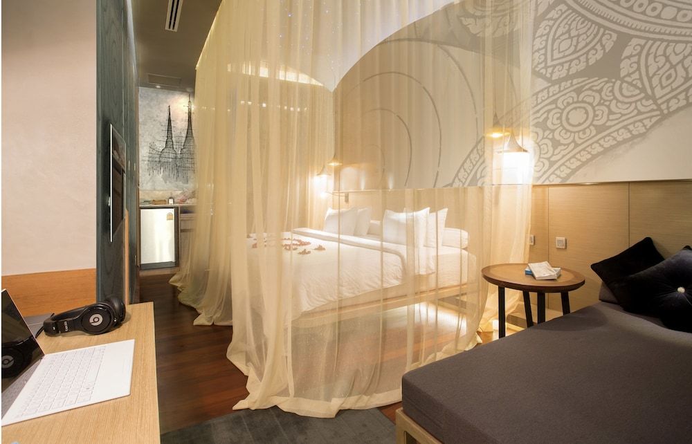 Sawasdee Village Cabana Suite Pool Access 20