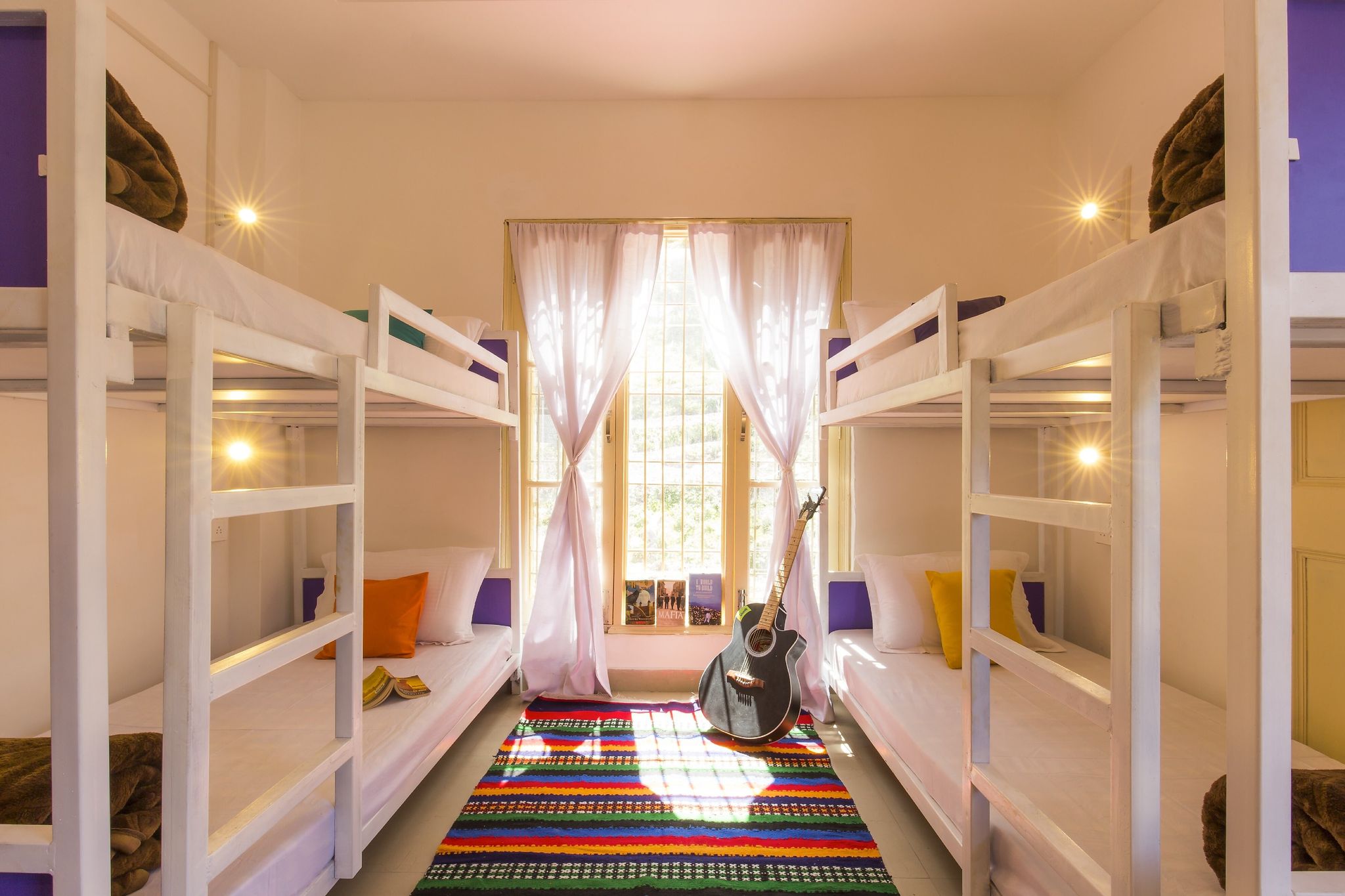 Bed in 6 Bed Mixed Non-AC Dormitory Room with Shared Bathroom
