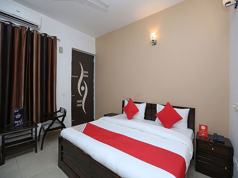 undefined OYO 15674 Mahak Residency 6