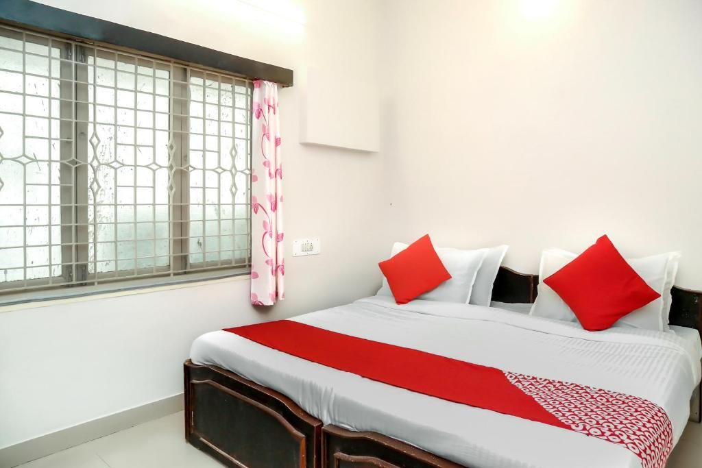 undefined Collection O 14623 Travellers Inn 7